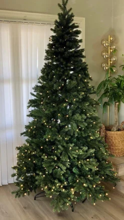 Trend Collection Kunstig Juletre<Kunstig juletre 180 cm 40% PE og 60% PVC 300 LED varmhvit