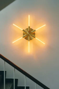 Design by Us Interiørlamper<Liberty Star vegglampe -