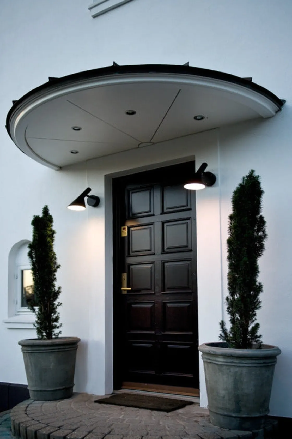 Louis Poulsen Utelamper - Veggskjold / Plafond|Utelamper - Klassiske Vegglamper<AJ 50 utendørs vegglampe