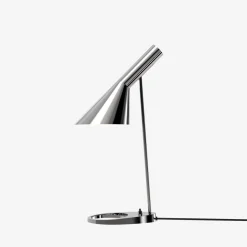 Louis Poulsen Louis Poulsen<AJ bordlampe