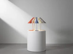 Louis Poulsen Louis Poulsen<AJ bordlampe