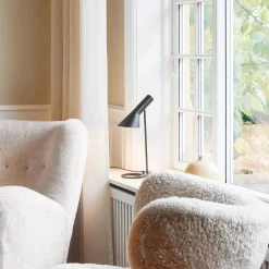 Louis Poulsen Louis Poulsen|Barneromsbelysning<AJ Mini Bordlampe