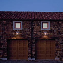 Louis Poulsen Utelamper - Veggskjold / Plafond|Utelamper - Klassiske Vegglamper<Albertslund utendørs vegglampe kort