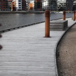 Louis Poulsen Pullert|Louis Poulsen<Bysted Pullert Mast F/Nedgraving -