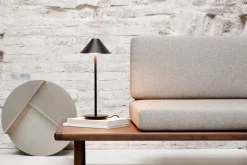 Louis Poulsen Louis Poulsen<Keglen bordlampe