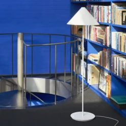 Louis Poulsen Louis Poulsen<Keglen gulvlampe