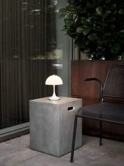 Louis Poulsen Louis Poulsen|Barneromsbelysning<Panthella 160 portabel bordlampe