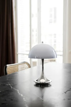 Louis Poulsen Louis Poulsen|Barneromsbelysning<Panthella 160 portabel bordlampe