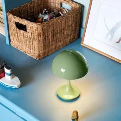 Louis Poulsen Louis Poulsen|Barneromsbelysning<Panthella 160 V3 portabel bordlampe