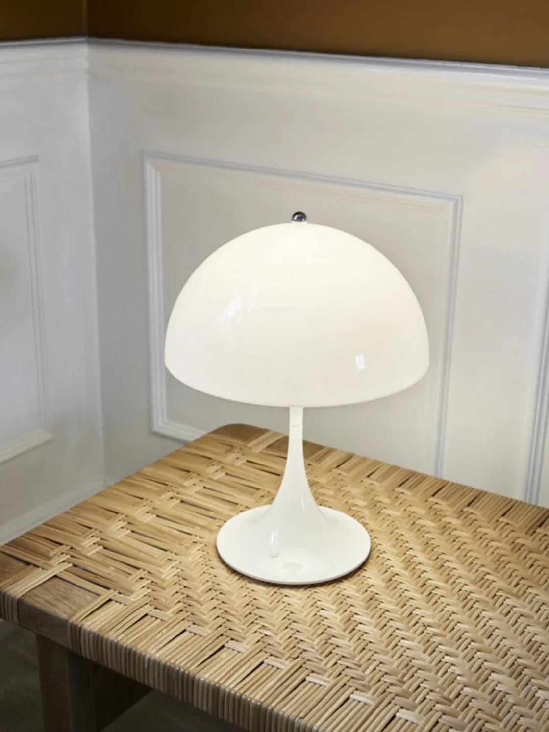 Louis Poulsen Louis Poulsen|Oppladbare Bordlamper<Panthella 250 Portable bordlampe