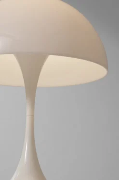Louis Poulsen Louis Poulsen|Oppladbare Bordlamper<Panthella 250 Portable bordlampe