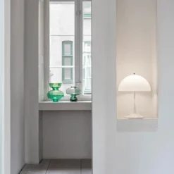 Louis Poulsen Louis Poulsen|Oppladbare Bordlamper<Panthella 250 V3 Portable bordlampe