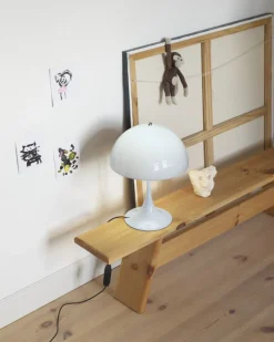 Louis Poulsen Louis Poulsen<Panthella 250 bordlampe