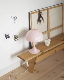 Louis Poulsen Louis Poulsen<Panthella 250 bordlampe