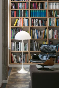 Louis Poulsen Interiørlamper Gulv|Louis Poulsen<Panthella gulvlampe