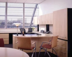 Louis Poulsen Louis Poulsen<PH 4/3 bordlampe Hvit