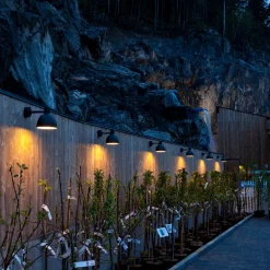 Louis Poulsen Utelamper - Klassiske Vegglamper|Louis Poulsen<Toldbod utendørs vegglampe 22