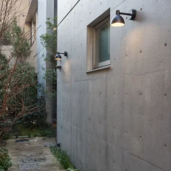 Louis Poulsen Utelamper - Klassiske Vegglamper|Louis Poulsen<Toldbod utendørs vegglampe 15