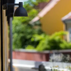 Louis Poulsen Utelamper - Klassiske Vegglamper|Louis Poulsen<Toldbod utendørs vegglampe 15