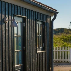 Louis Poulsen Utelamper - Klassiske Vegglamper|Louis Poulsen<Toldbod utendørs vegglampe 15