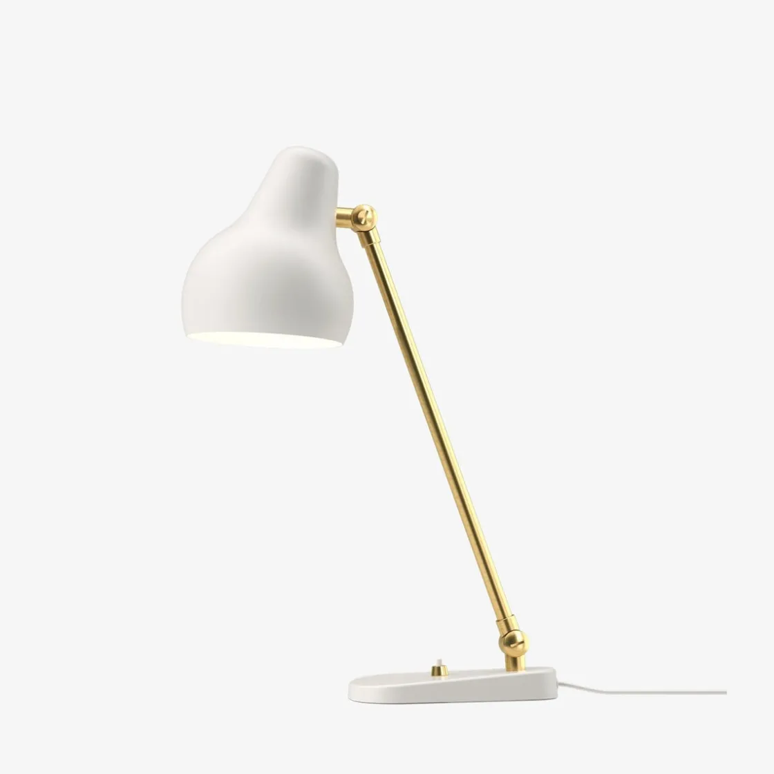 Louis Poulsen Louis Poulsen<VL38 bordlampe
