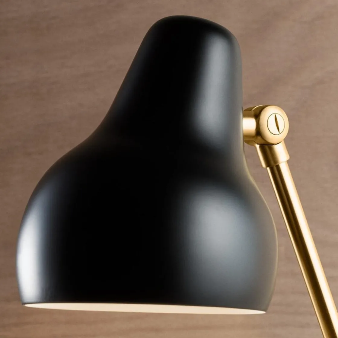 Louis Poulsen Louis Poulsen<VL38 bordlampe