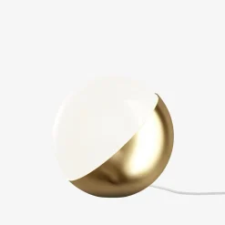 Louis Poulsen Louis Poulsen<VL Studio 250 bord / gulv