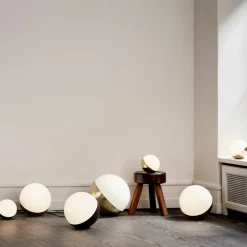 Louis Poulsen Louis Poulsen<VL Studio 250 bord / gulv