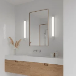 Nordlux Baderomsbelysning Vegg<Malika 68 vegglampe for baderom 15W IP44 m/stikkontakt