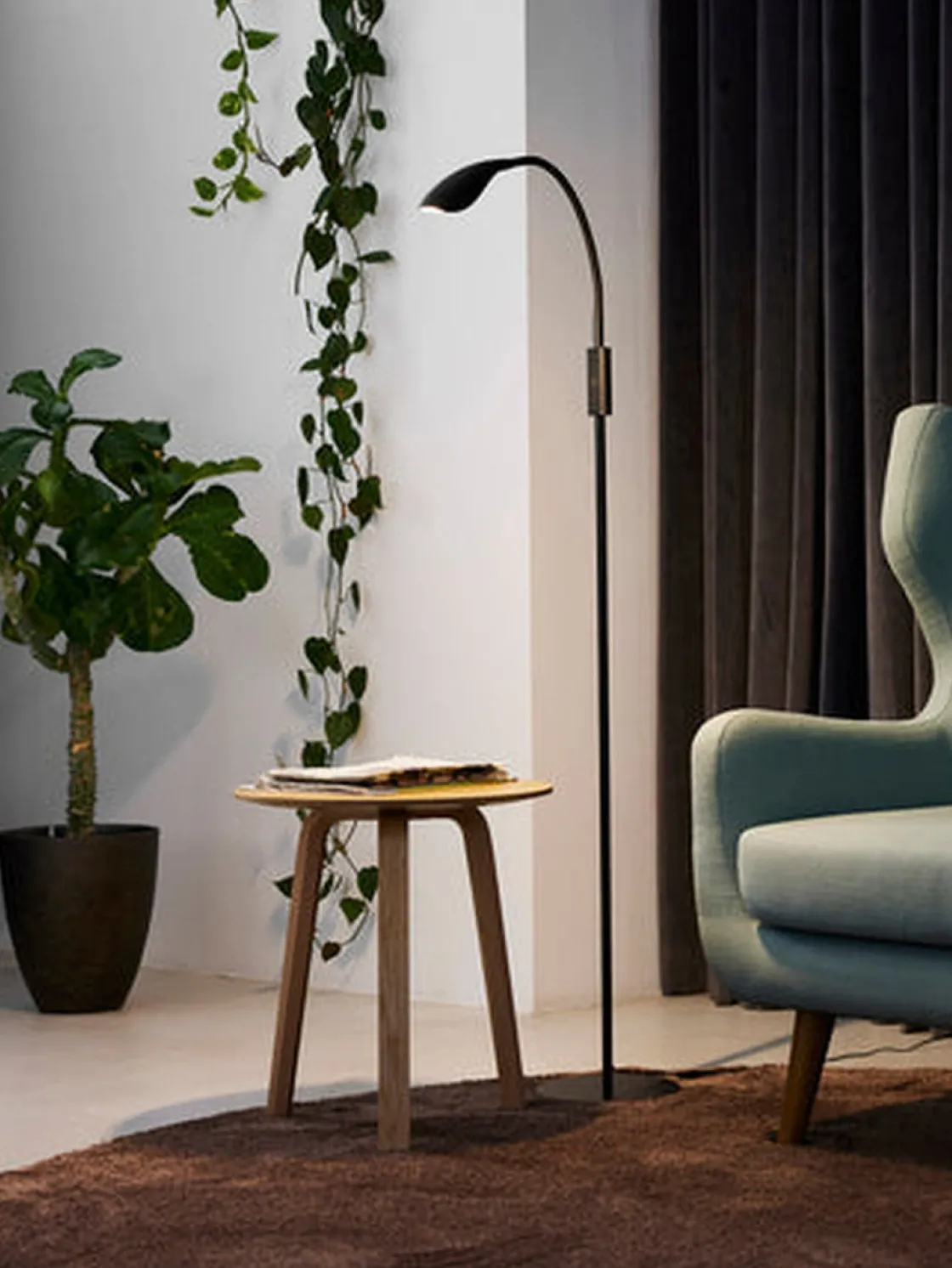 Nielsen Light Leselamper Gulv<Mamba gulvlampe 5,5W 3000K 3 step dim -