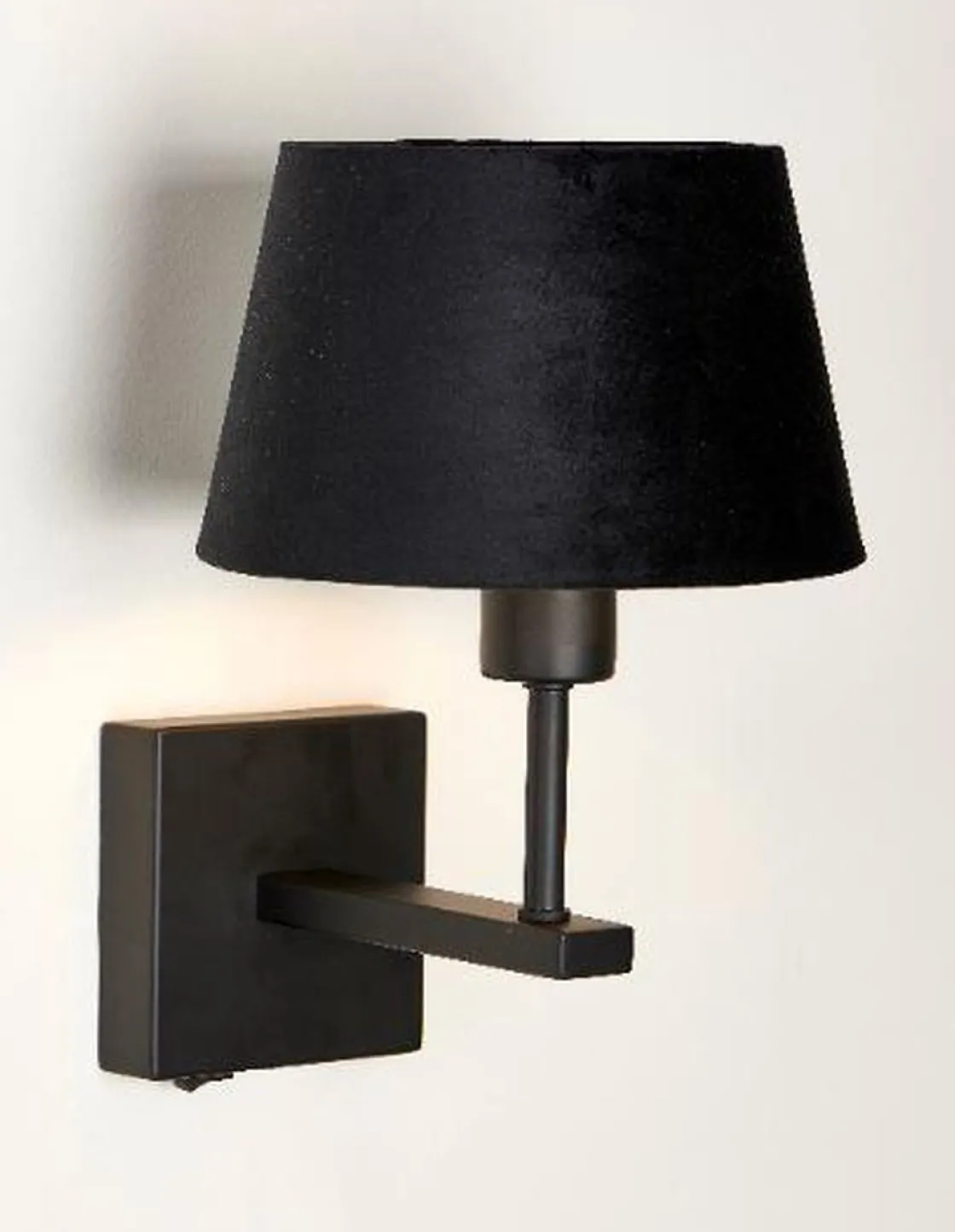 Ms - belysning Interiørlamper<Mango vegglampe m/skjerm -