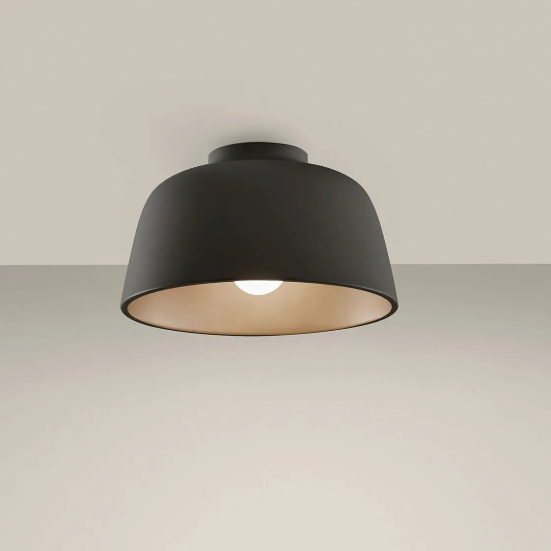 NorDesign Kjøkkenbelysning Tak|Taklamper / Takplafonder<Miso taklampe 28,5 cm - Svart/Gullfarget