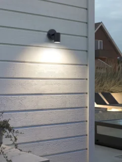 Konstsmide Utelamper Med Opp/Ned Lys<Modena vegglampe ned utendørs 4W 3000K IP44 -