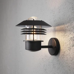 Konstsmide Utelamper - Klassiske Vegglamper<Modena vegglampe opp