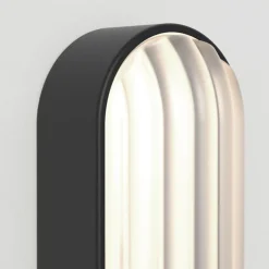 Astro Lighting Utelamper - Veggskjold / Plafond<Montreal Oval vegglampe utendørs IP44 E27