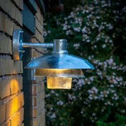 Dyberg Larsen Utelamper - Klassiske Vegglamper<Morph D24 utendørs vegglampe IP44