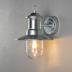 Konstsmide Utelamper - Klassiske Vegglamper<Napoli vegglampe utendørs IP44 -