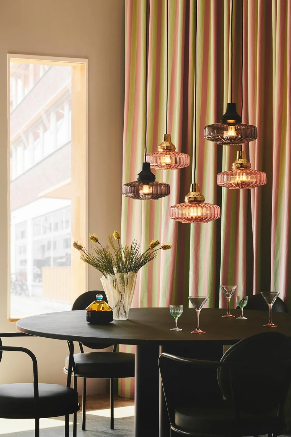 Design by Us Kjøkkenbelysning Tak|Takpendler<New Wave Optic takpendel - Smoke