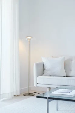 Nuura Interiørlamper Gulv<Blossi gulvlampe Nordic Gold