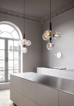 Nuura Baderomsbelysning Tak|Interiørlamper<Liila 1 vegglampe/taklampe - large - light silver/opal