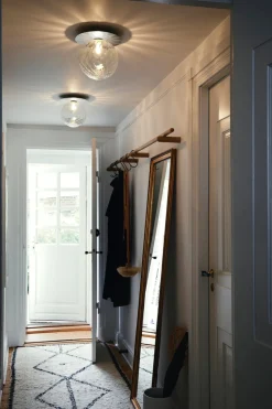 Nuura Baderomsbelysning Tak|Interiørlamper<Liila 1 vegglampe/taklampe - large - light silver/optic glass