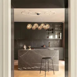 Nuura Kjøkkenbelysning Tak|Lysekroner<Miira 8 circular taklampe - Svart