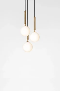 Nuura Baderomsbelysning Tak|Kjøkkenbelysning Tak<Miira 3 / opal