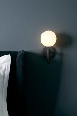 Nuura Interiørlamper<Miira vegglampe