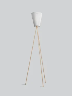 Northern Interiørlamper Gulv<Oslo Wood gulvlampe beige med skjerm