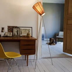 Northern Interiørlamper Gulv<Oslo Wood gulvlampe stål med skjerm