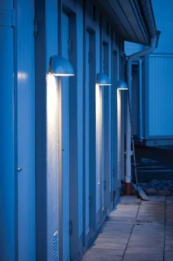 Norlys Lightup-Pris|Utelamper - Veggskjold / Plafond<Paris utelampe 1496 LED - Svart