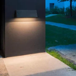 Slv Utelamper Med Opp/Ned Lys<Pema vegglampe utendørs 14W 3000/4000 Kelvin IP65