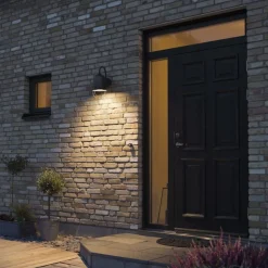 Konstsmide Utelamper - Klassiske Vegglamper<Perugia vegglampe