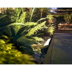 Philips Hue Philips Hue<Amarant utendørs linjebelysning white and color ambiance